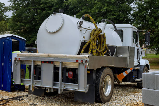 Best Portable toilet rental cost  in St Johns, MI